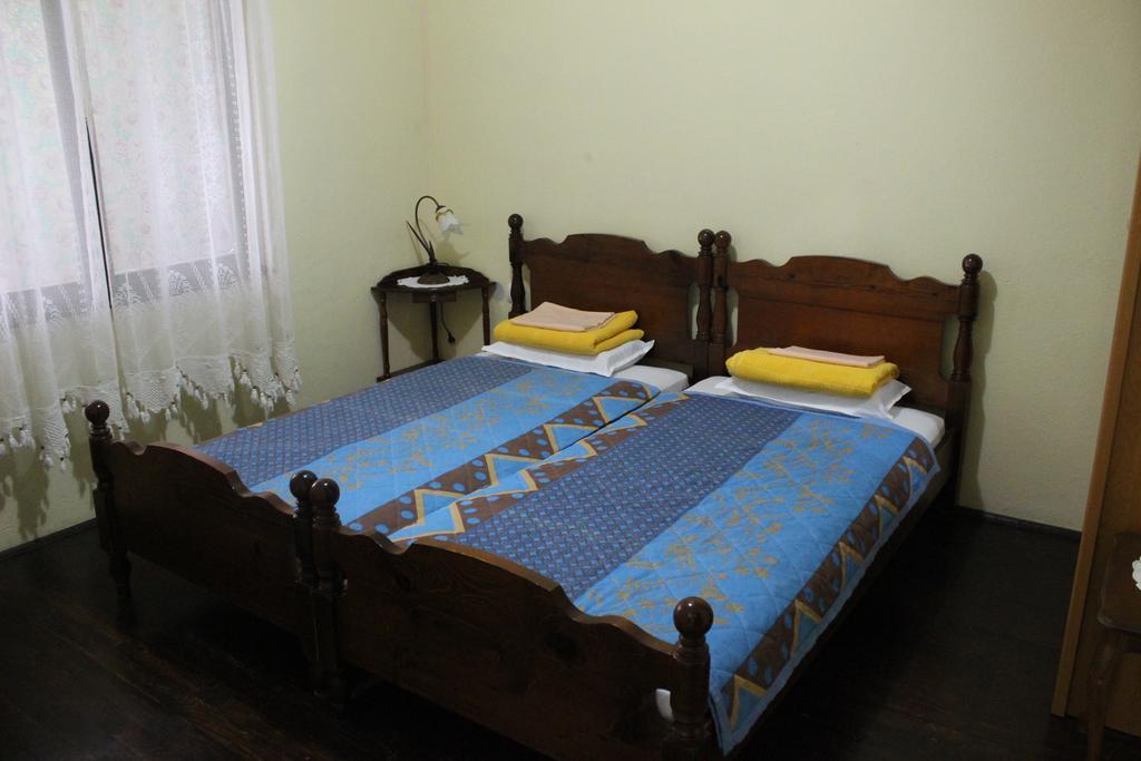 Apartments Mijuskovic Долни Морин Стая снимка