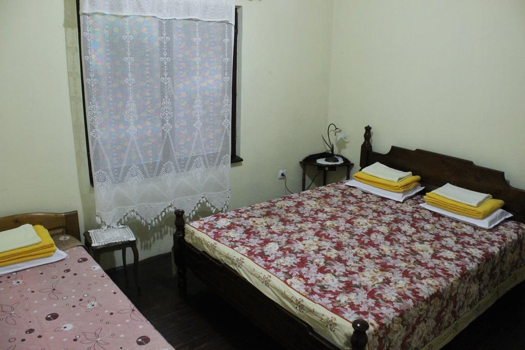 Apartments Mijuskovic Долни Морин Стая снимка