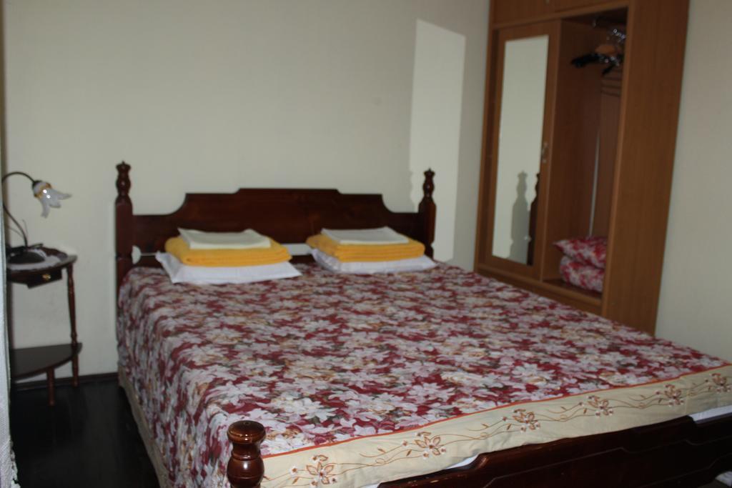 Apartments Mijuskovic Долни Морин Екстериор снимка